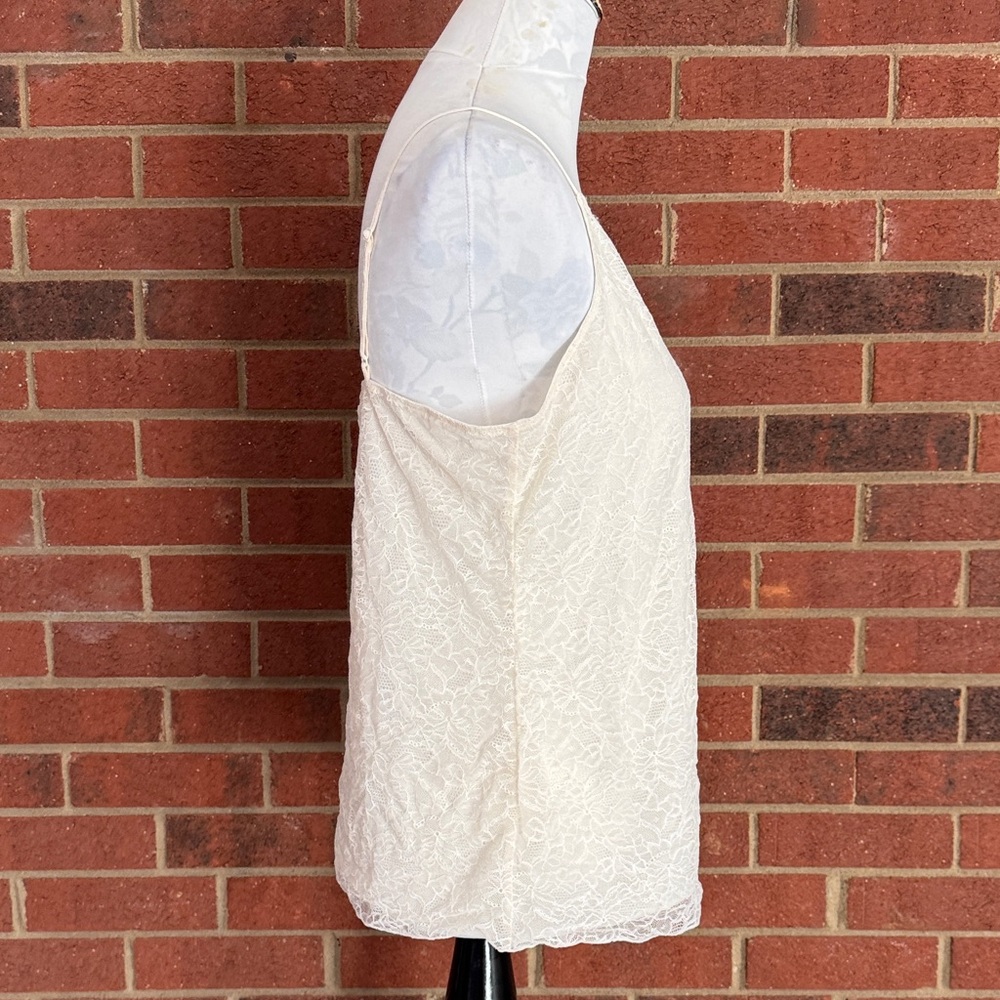 Banana Republic V Neck Adjustable Strap Cream Lace Camisole - Picture 3 of 8